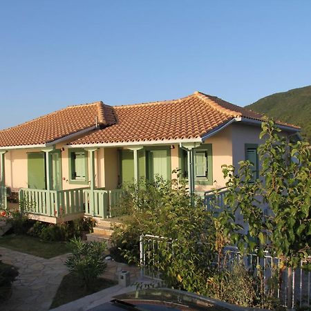 Villa Deep Blue Áyios Nikítas Esterno foto